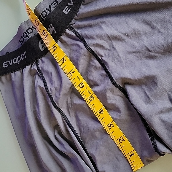 Eastbay. Evapor. Compression shorts. Small - Picture 5 of 6